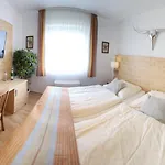 Hotel Kuerrenberg