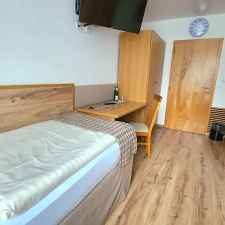 Kuerrenberg Hotel 3*