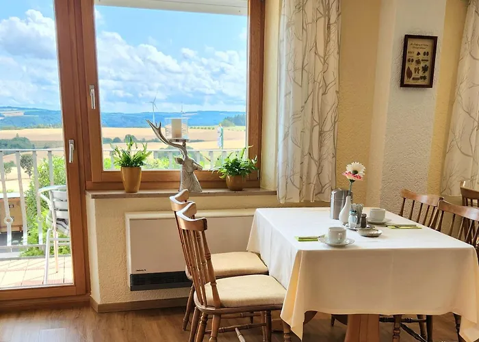 Kuerrenberg 3* מאיין