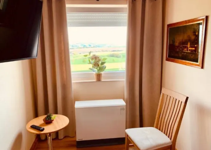 מלון Kuerrenberg