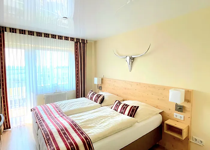 Kuerrenberg 3* מאיין