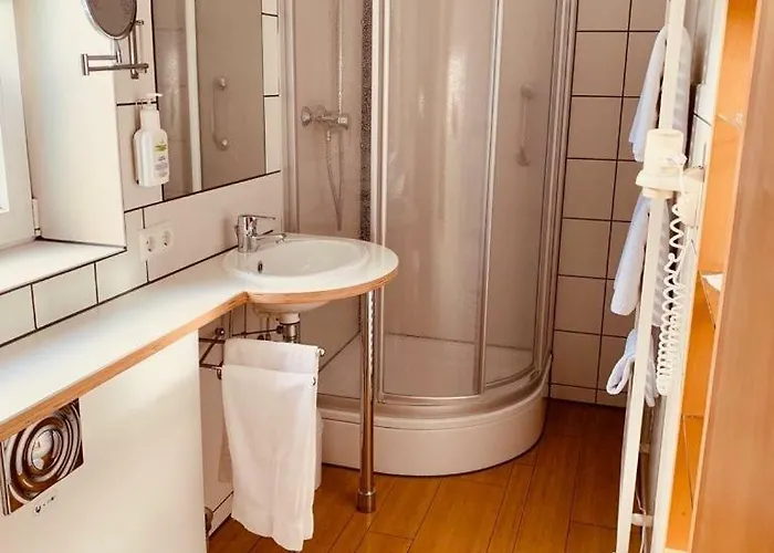 מלון Kuerrenberg מאיין